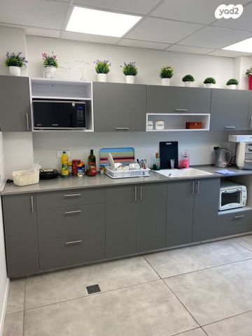 משרדים, תובל 13, בורסה, רמת גן