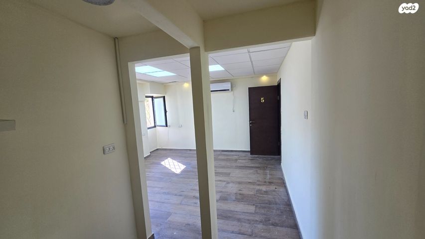 משרדים, רמת ישי