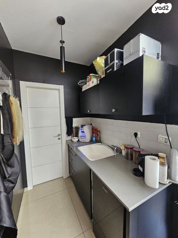 משרדים, החשמל, אזור תעשיה א, עפולה