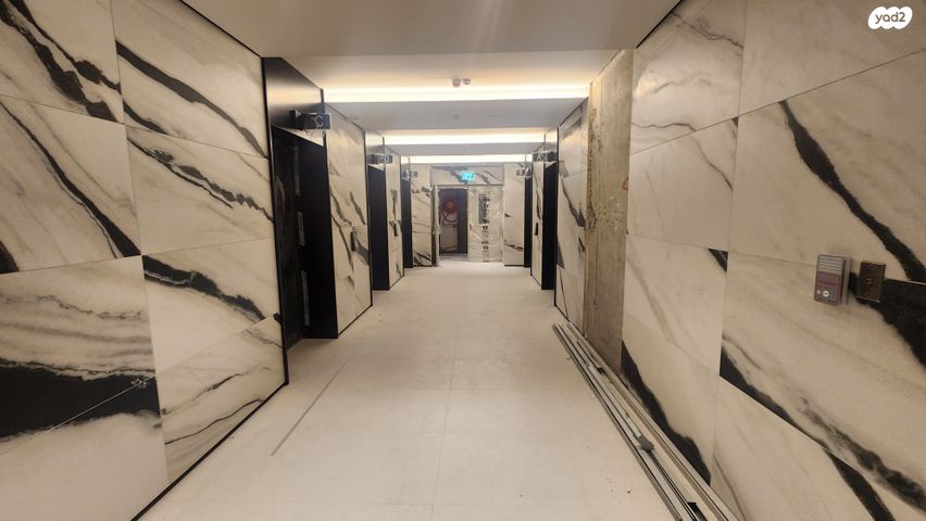 משרדים, שדרות יצחק שמיר, צריפין החדשה, באר יעקב