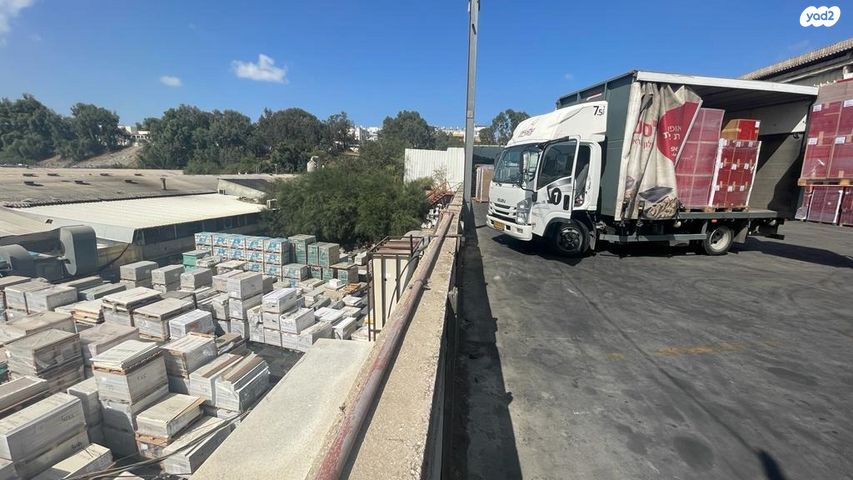 מחסנים, רמת אליהו, ראשון לציון