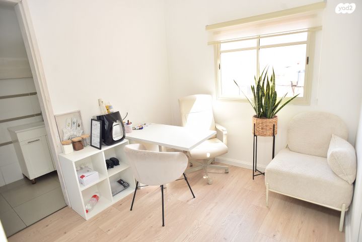 משרדים, הביל"ויים 10, המושבה, גדרה