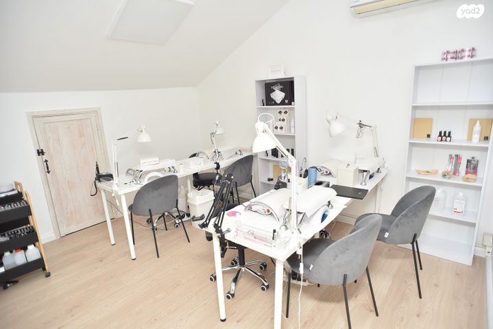 משרדים, הביל"ויים 10, המושבה, גדרה