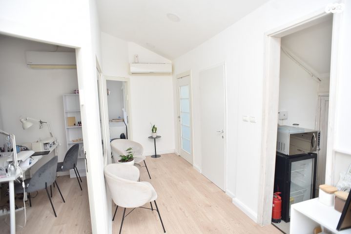 משרדים, הביל"ויים 10, המושבה, גדרה