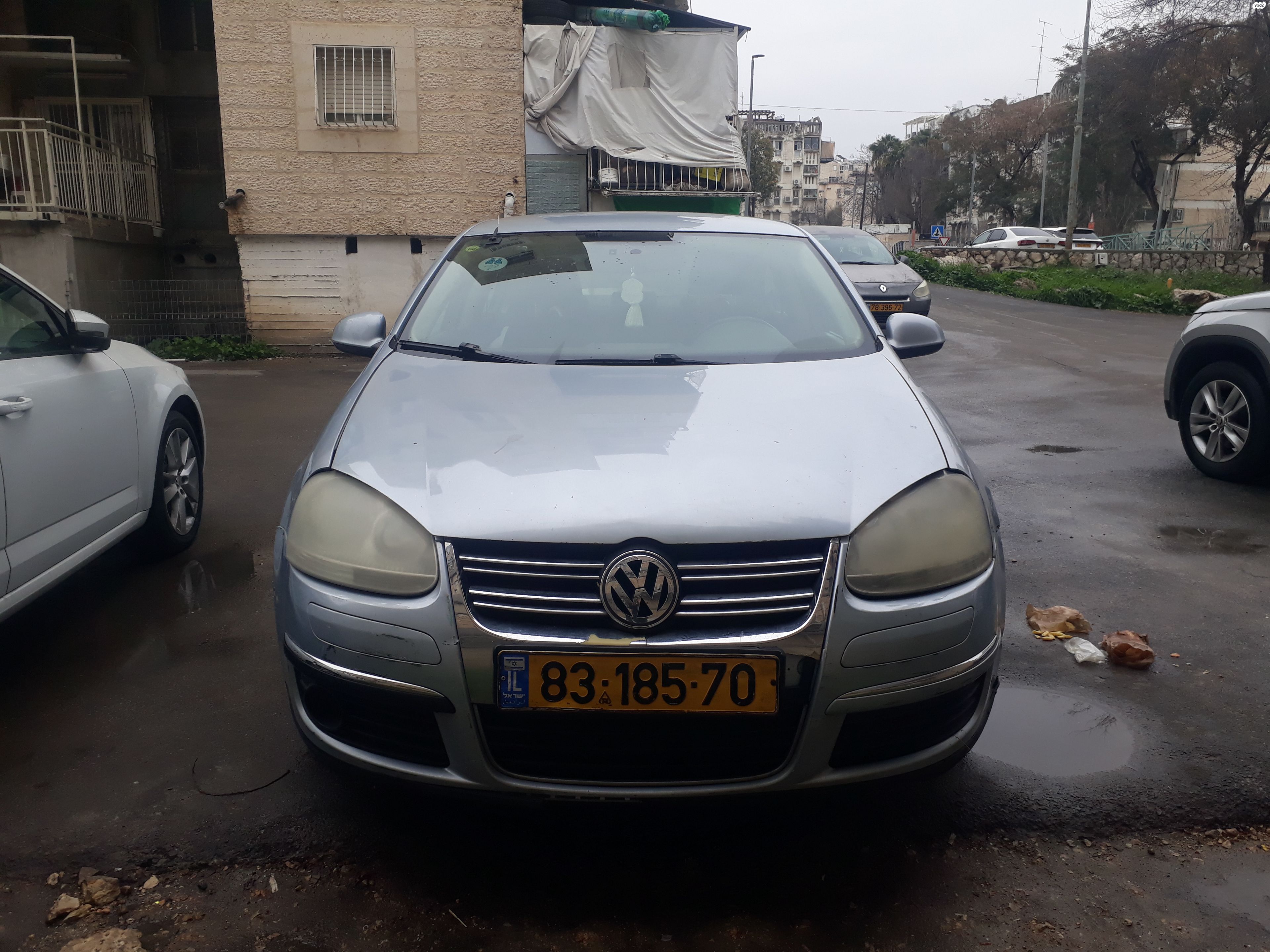 מודעת רכב פולקסווגן ג'טה 