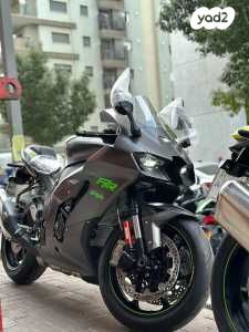 קאוואסאקי נינג'ה ZX 10R
