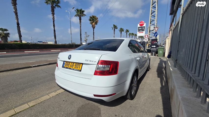 סקודה אוקטביה