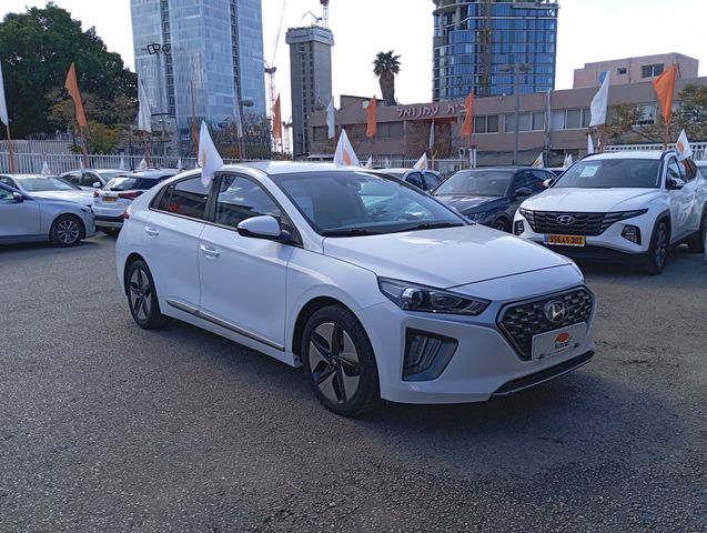 מודעת רכב יונדאי איוניק