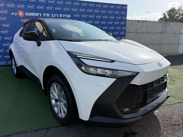 טויוטה C-HR