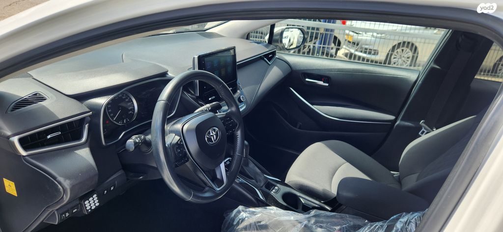 טויוטה קורולה