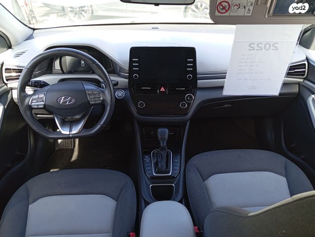 יונדאי איוניק