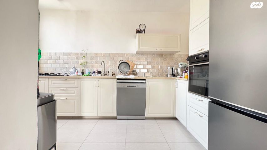 דירה, הרצל 175, ב' / צפון מערב העיר, רחובות