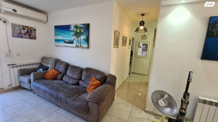 דירת גן, הדולב, גילה, ירושלים