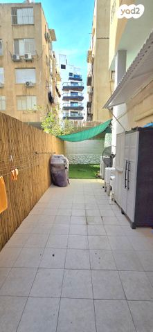 דירה, צבי ש"ץ, גרין ועם, חולון