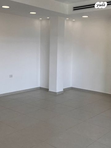 דירה, הדס, קרית אילון, חולון