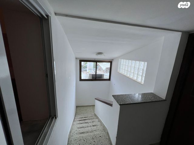 דירת גן, דרך נגבה, נגבה, רמת גן