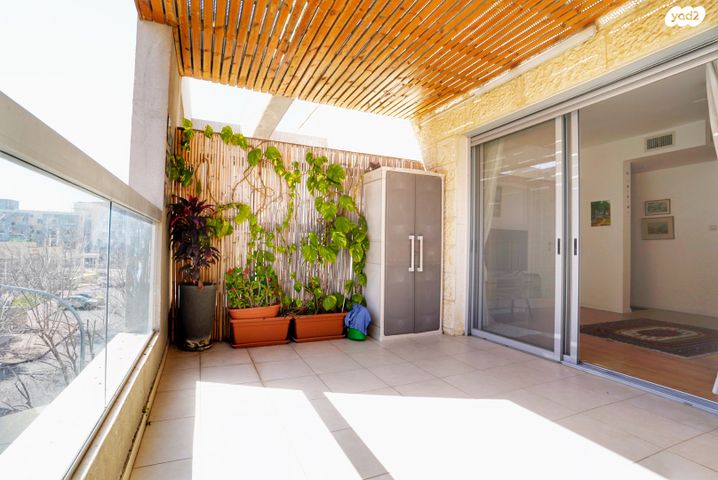 דירה, מודיעין מכבים רעות