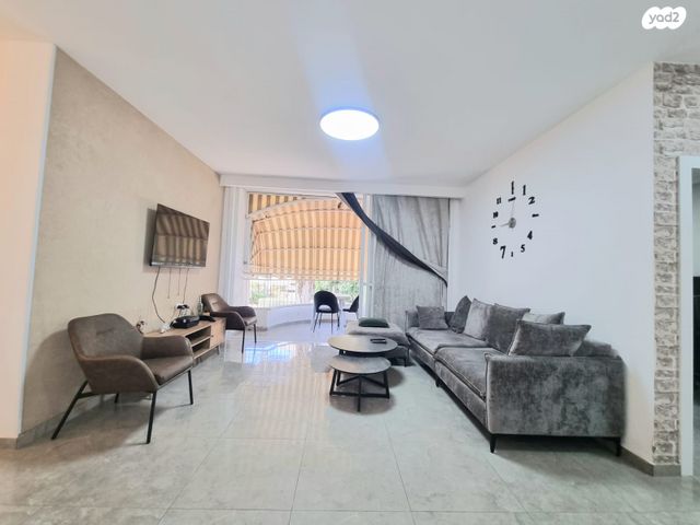 דירה, א.ד. גורדון, נתניה