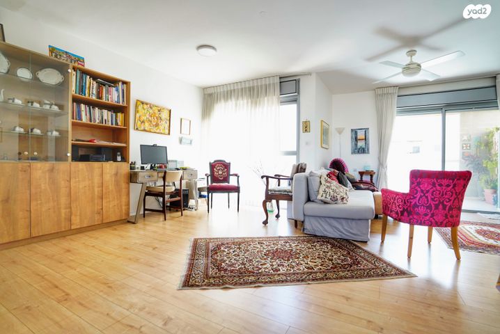 דירה, מודיעין מכבים רעות