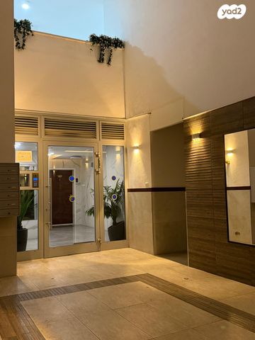 דירת גן, וולפסון, עיר, מרכז העיר, נהריה