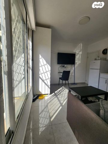 דירה, יפה נוף, גבעת נשר, נשר