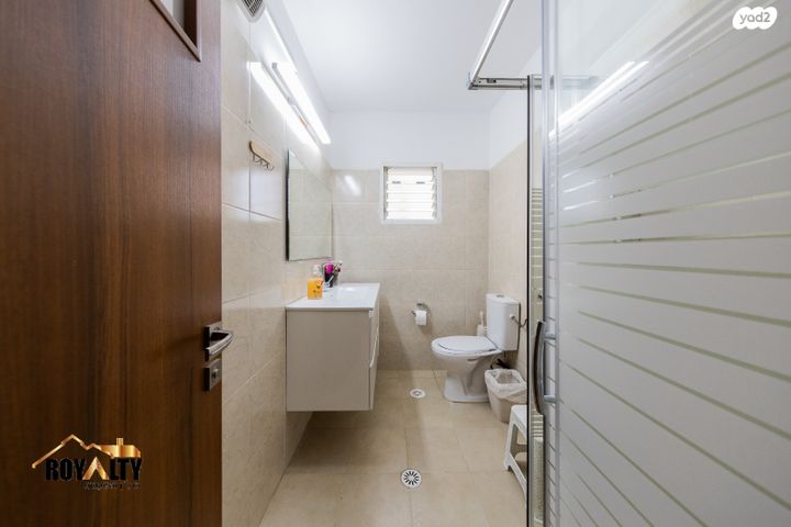 דירת גן, מבצע הראל, נווה אפק, ראש העין