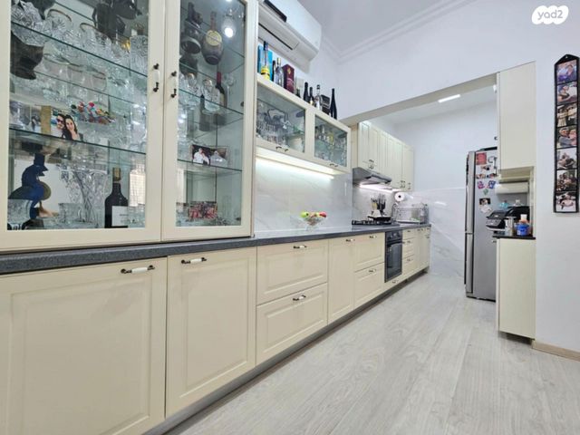 דירה, מקור חיים, שפירא, תל אביב יפו