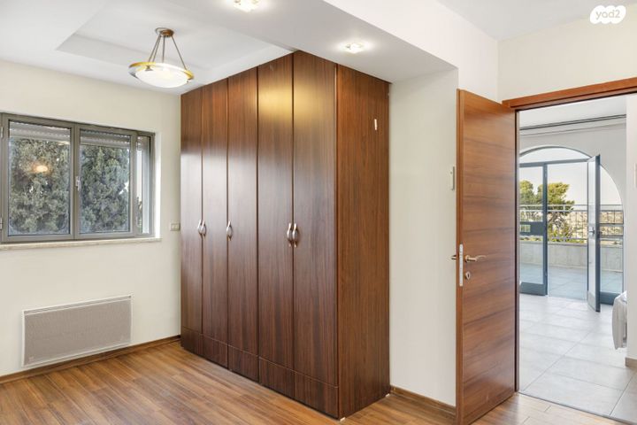 דופלקס, מרדכי כספי, ירושלים