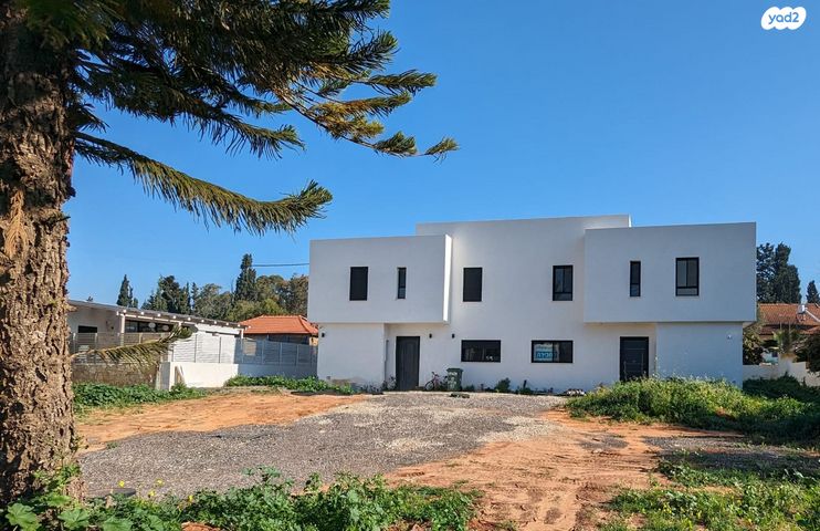 בית פרטי/ קוטג', מרכז פרדס חנה, פרדס חנה כרכור