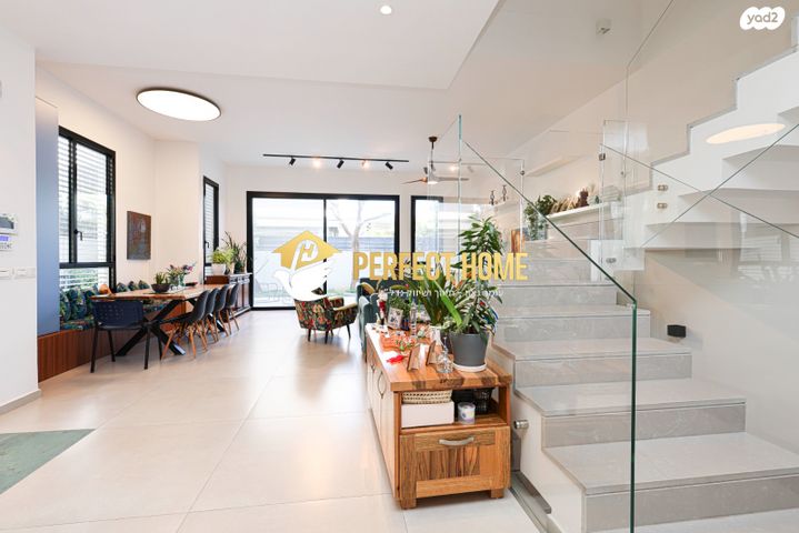 בית פרטי/ קוטג', שרונה, כפר יונה