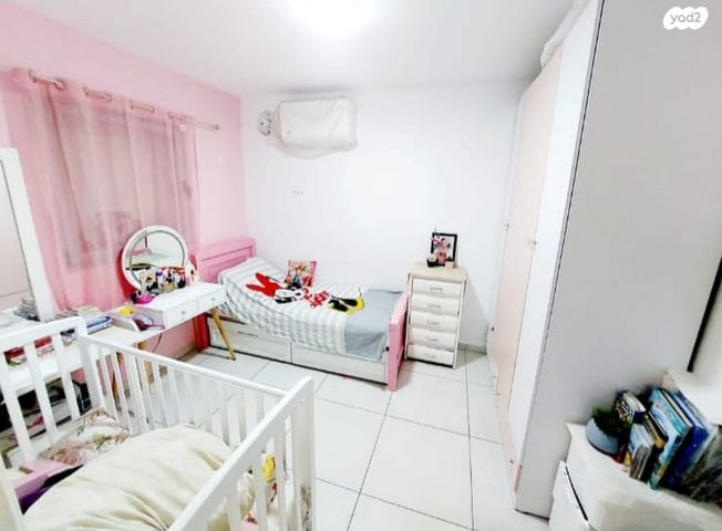 דירה, נתיבות