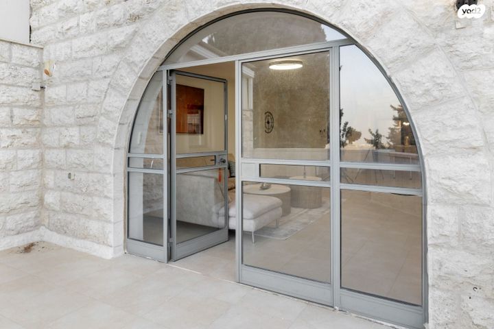 דופלקס, מרדכי כספי, ירושלים