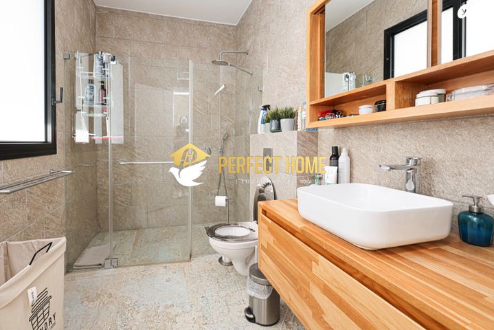 בית פרטי/ קוטג', שרונה, כפר יונה