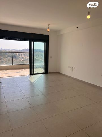 דירה, הדס, קרית אילון, חולון