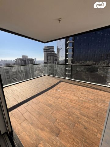 דירה, אריאל שרון, סיטי, גבעתיים