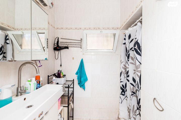 דירה, רמז, רמז, מערב ותיק, ראשון לציון