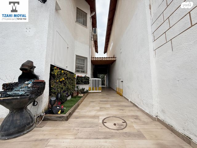 בית פרטי/ קוטג', בצת, בת חפר, בת חפר