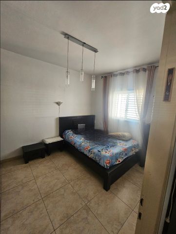 דירה, משה אבן עזרא, רובע ה', אשדוד