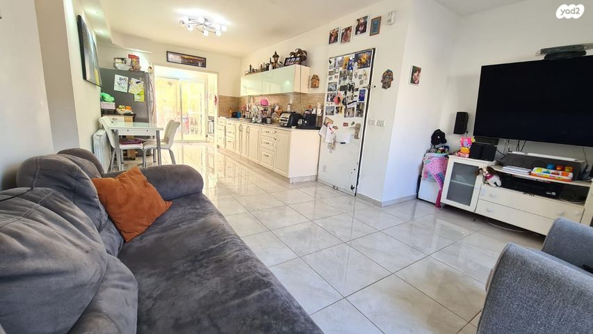 דירת גן, הדולב, גילה, ירושלים