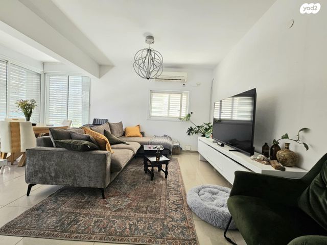 דירה, משה שרת, הצפון החדש - כיכר המדינה, תל אביב יפו