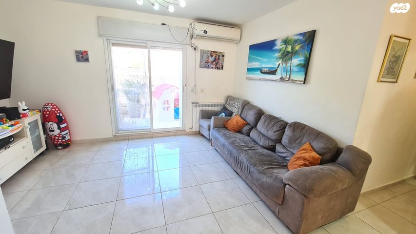 דירת גן, הדולב, גילה, ירושלים