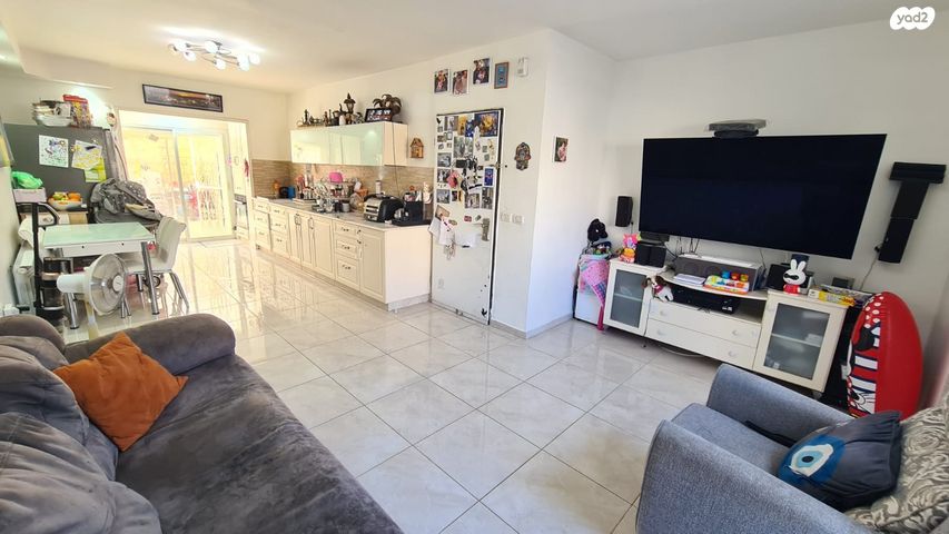 דירת גן, הדולב, גילה, ירושלים