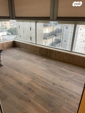 דירה, העלייה 8, נהריה