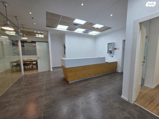 מבני תעשיה, משה שרת, מב"ת מערב, אזור תעשייה חדש, ראשון לציון