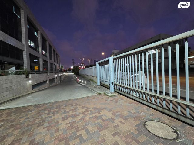 מבני תעשיה, משה שרת, מב"ת מערב, אזור תעשייה חדש, ראשון לציון