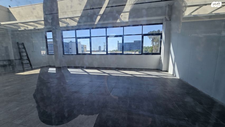 חנויות/ שטח מסחרי, יציאה לשדרות המלאכות 1, שאר העיר, מודיעין מכבים רעות