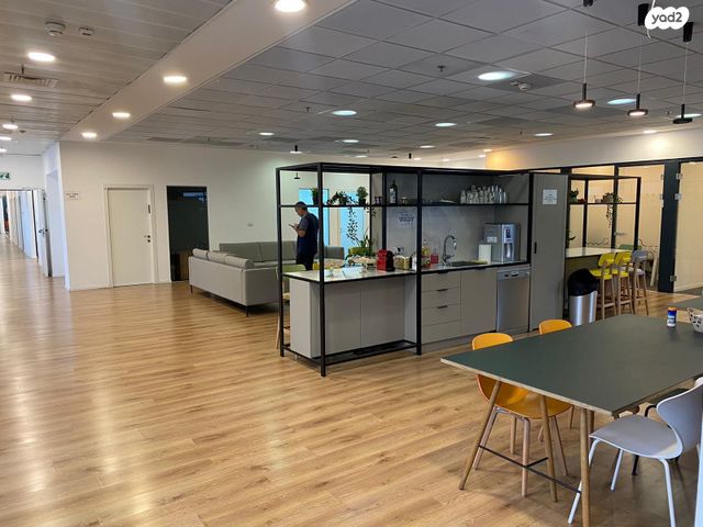 משרדים, הפארק הטכנולוגי, מודיעין מכבים רעות