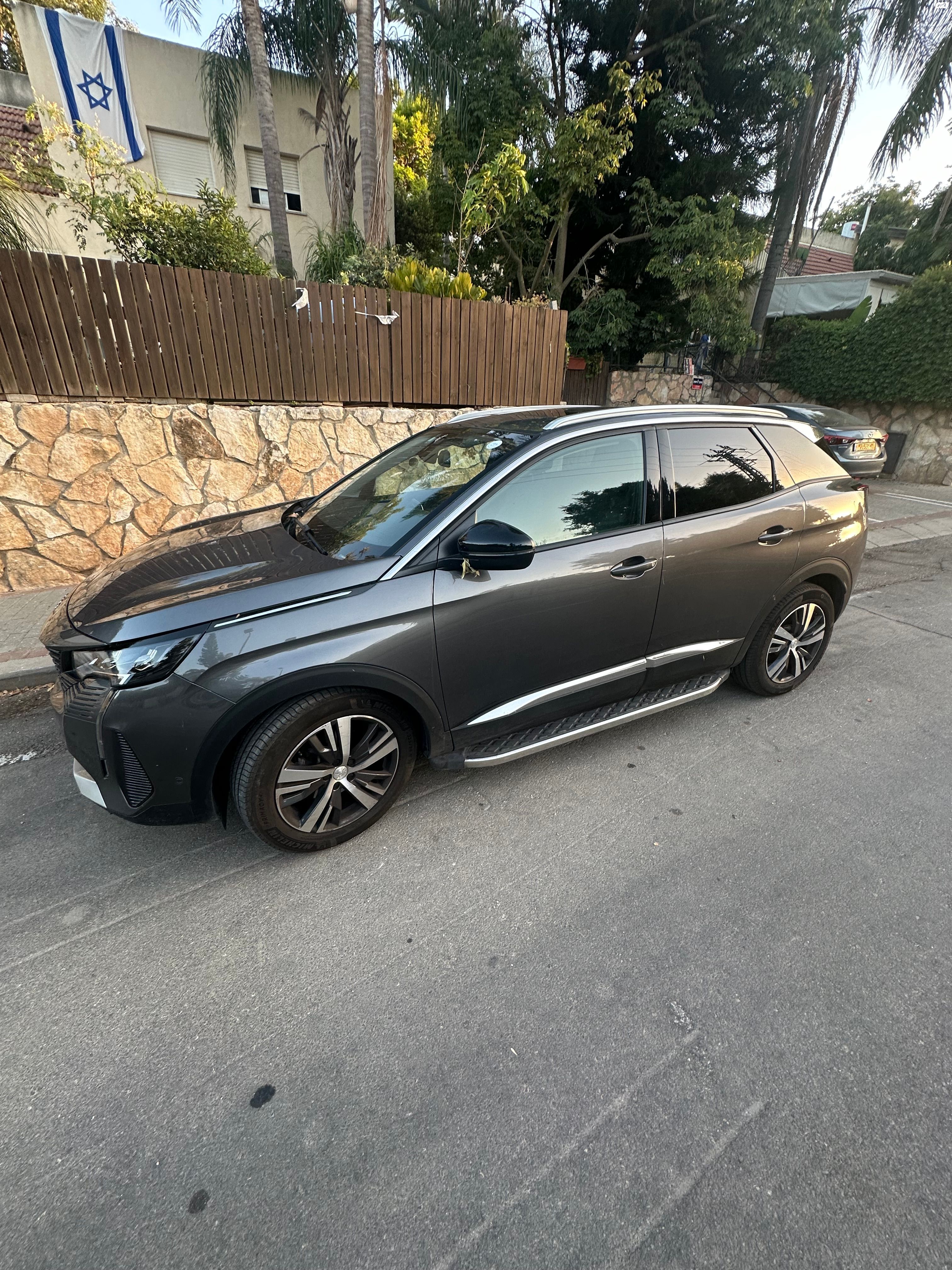 מודעת רכב פיג'ו 3008
