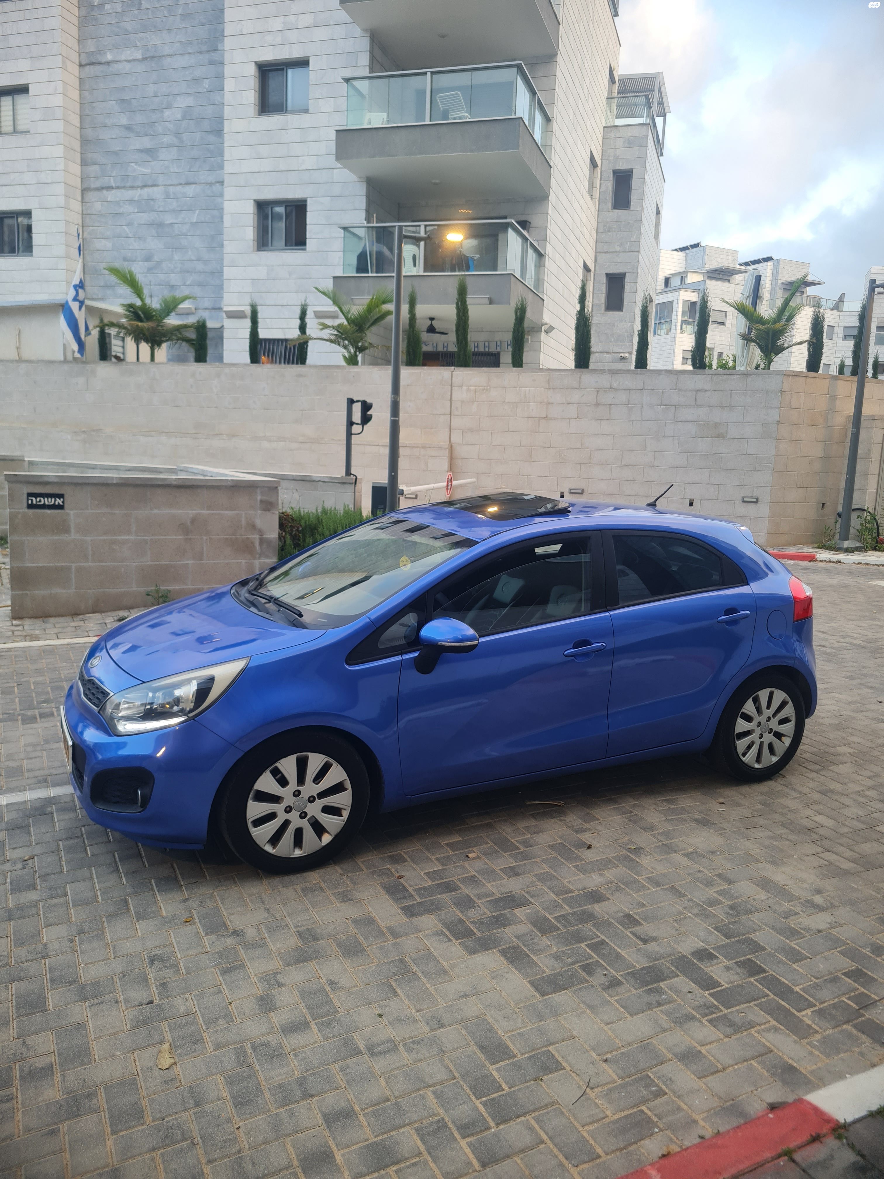 מודעת רכב קיה ריו