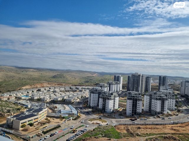 ניסים אלוני 4